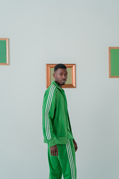 men-slim-fit-tracksuit-2