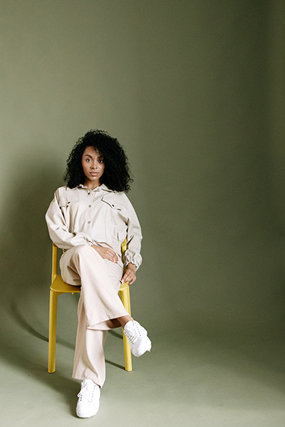 women-solid-active-joggers-2